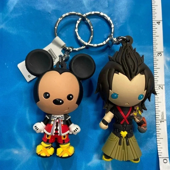 Kingdom Hearts - Mystery Bag Keychains - King Mickey Mouse & Terra - Picture 3 of 5